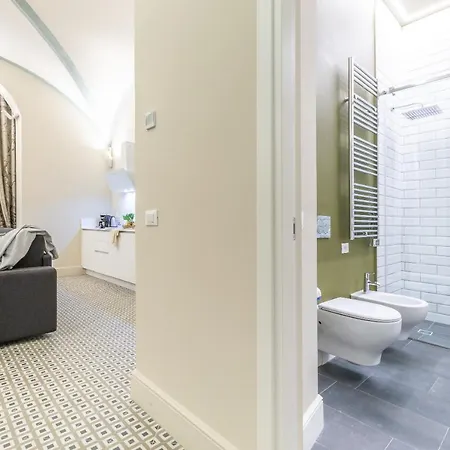 Apartment Cavour Five Senses Florenz