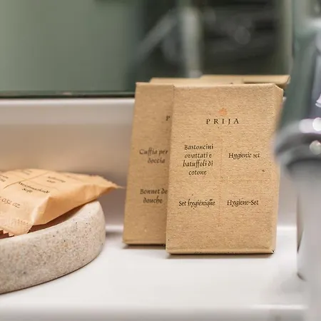 Cavour Five Senses * Florenz