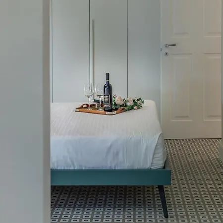 Cavour Five Senses Apartment Florenz